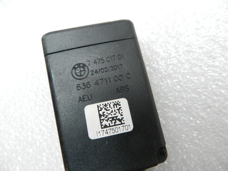 BMW G30 520D oriģinālā drošības jostas sprādze aizmugurē pa kreisi 72117475017