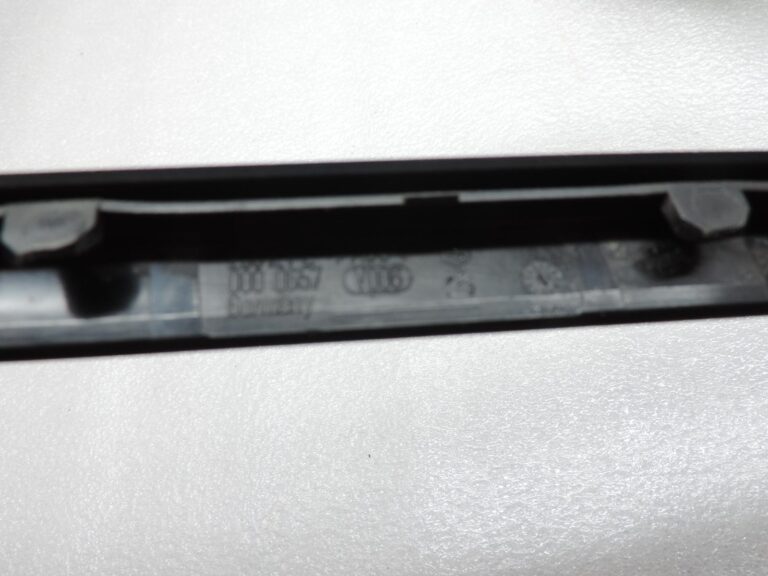 Smart ForTwo W450 aizmugurējais kreisais trīsstūrveida logs 0000651V010