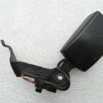 BMW G30 520D oriģinālā drošības jostas sprādze aizmugurē pa kreisi 72117475017