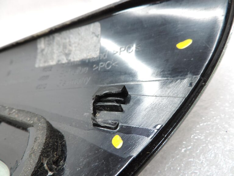 Smart ForTwo W450 aizmugurējais kreisais trīsstūrveida logs 0000651V010