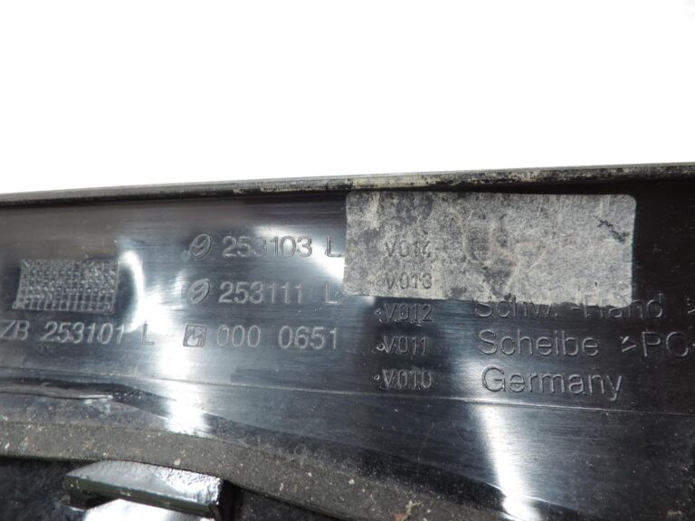 Smart ForTwo W450 aizmugurējais kreisais trīsstūrveida logs 0000651V010