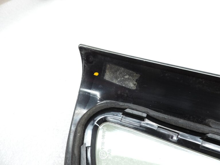 Smart ForTwo W450 aizmugurējais kreisais trīsstūrveida logs 0000651V010