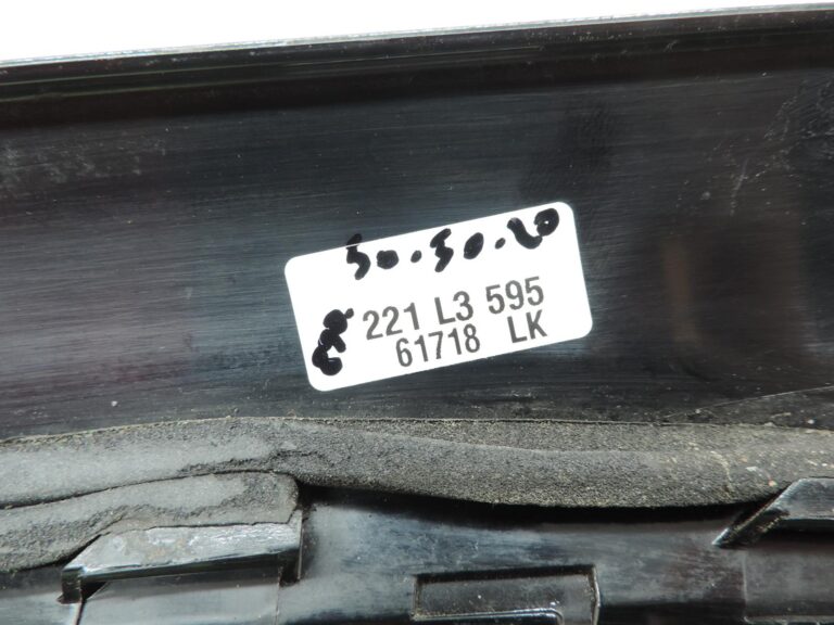 Smart ForTwo W450 aizmugurējais kreisais trīsstūrveida logs 0000651V010
