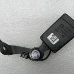 BMW G30 520D oriģinālā drošības jostas sprādze aizmugurē labajā pusē 72117475018