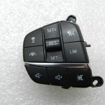 Ford Focus IV oriģinālais stūres slēdzis (kreisajā pusē) 2202286