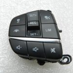 Ford Focus IV oriģinālais stūres slēdzis (kreisajā pusē) 2202286