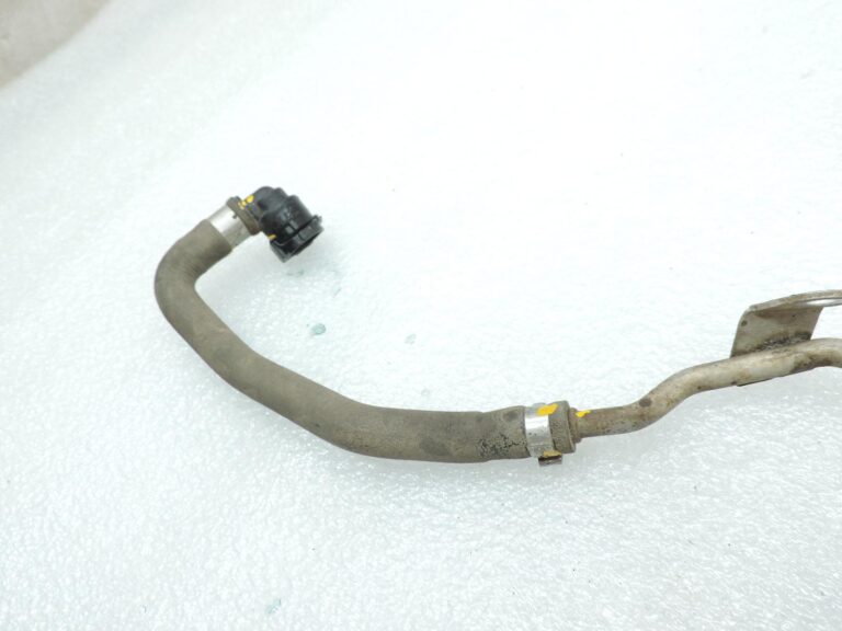 OE BMW G30, G31, G11, G12, G01, G02 dzesēšanas šļūtene 11538473964