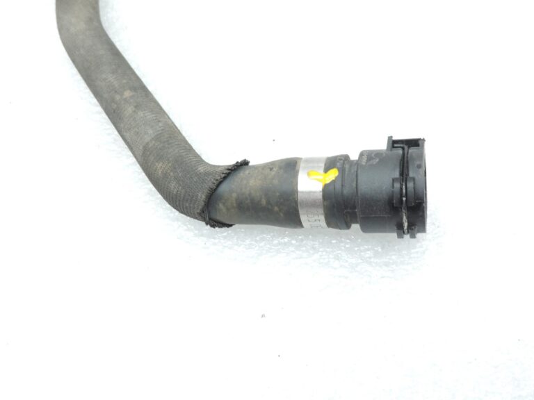 OE BMW G30, G31, G11, G12 dīzeļdzinējs B47 dzesēšanas šķidruma caurule 17128572913