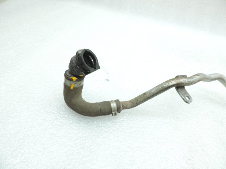 OE BMW G30, G31, G11, G12 dīzeļdzinējs B47 dzesēšanas šķidruma caurule 11538576310