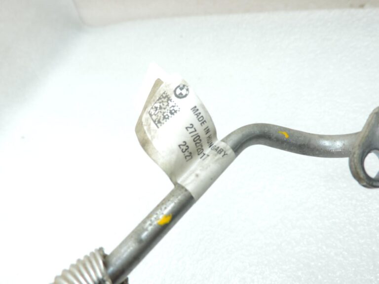 OE BMW G30, G31, G01, G02 dīzeļdzinējs B47 turbokompresora eļļas caurule 11428513616
