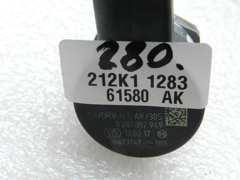 BMW G30 520D oriģinālais spiediena regulēšanas vārsts, degvielas vārsts 13537801992