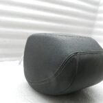 BMW G30 520D oriģinālais priekšējais galvas balsta pēdiņas apvalks no ādas 52107452010