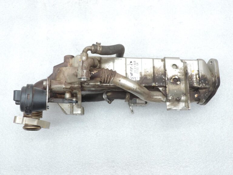 OE BMW G30, G31, G11, G12 dīzeļdzinēju AGR dzesētājs 8596444
