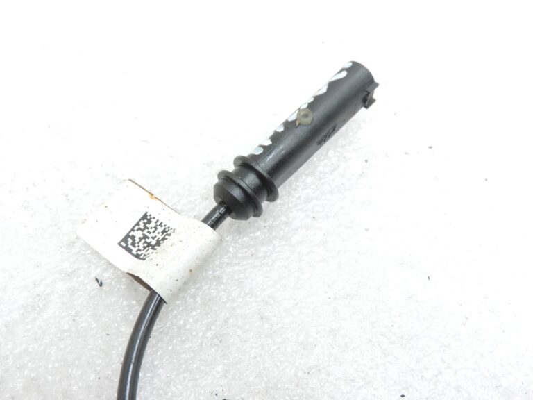 OE BMW F90, F91, F92, F93, G30, G11, G12 aizmugurējais ABS sensors 34526874638