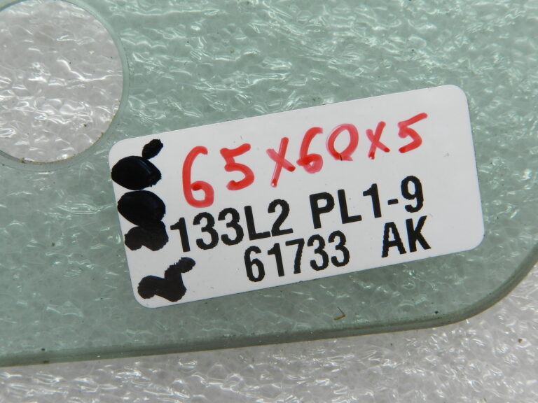 BMW G30 520D oriģinālais aizmugurējais labais durvju stikls 51377375190
