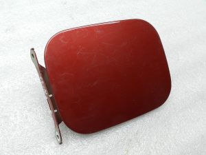 Nissan Qashqai II oriģinālais degvielas tvertnes vāciņš NAJ – CRIMSON G88304EAMB