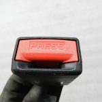 Nissan Qashqai oriģinālās drošības jostu sprādzes – aizmugurējā vidējā sprādzes