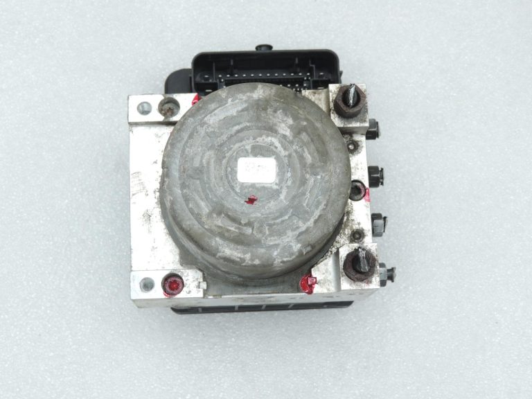 OE Toyota Yaris IV XP210 ABS sūknis, hidrauliskais bloks, vadības bloks 44540K0120