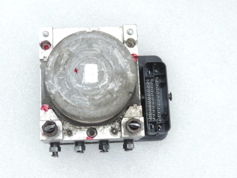 OE Toyota Yaris IV XP210 ABS sūknis, hidrauliskais bloks, vadības bloks 44540K0120