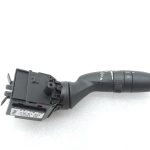 OE Toyota Yaris IV XP210 stūres kolonnas slēdzis, tīrītāju slēdzis 8465202A30
