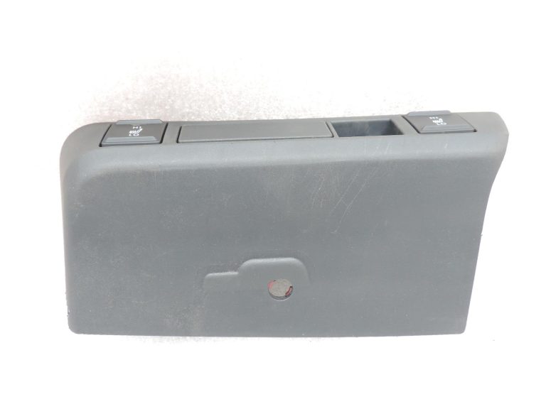 Toyota Yaris IV XP210 instrumentu paneļa sēdekļu apsildes slēdža apvalks 55407K0030
