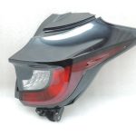 Oe Toyota Yaris IV XP210 aizmugurējais lukturis 81551K0030