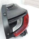 Oe Toyota Yaris IV XP210 aizmugurējais lukturis 81551K0030