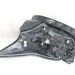 Oe Toyota Yaris IV XP210 aizmugurējais lukturis 81551K0030