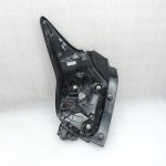 Oe Toyota Yaris IV XP210 aizmugurējais lukturis 81551K0030