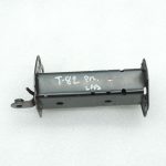 Toyota Yaris IV XP210 HEV labās puses bufera kronšteins 52102-K0010