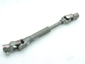 OE Toyota Yaris IV XP210 stūres kolonnas krustveida savienojums, stūres vārpsta 45260K0030