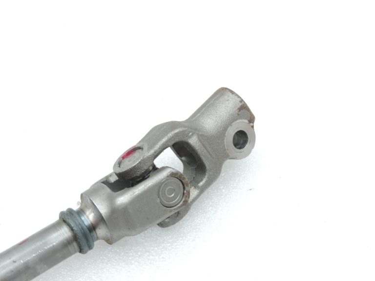OE Toyota Yaris IV XP210 stūres kolonnas krustveida savienojums, stūres vārpsta 45260K0030