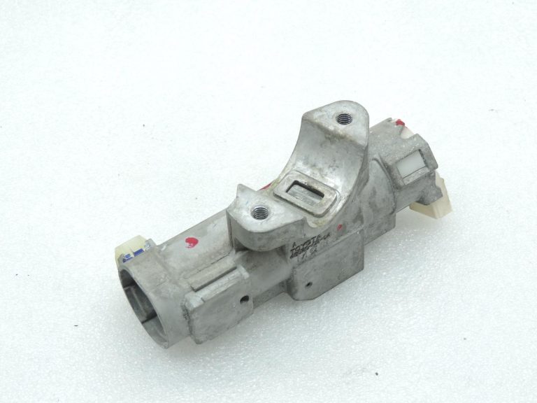 OE Toyota Yaris IV XP210 stūres kolonnas slēdzene 4528002430
