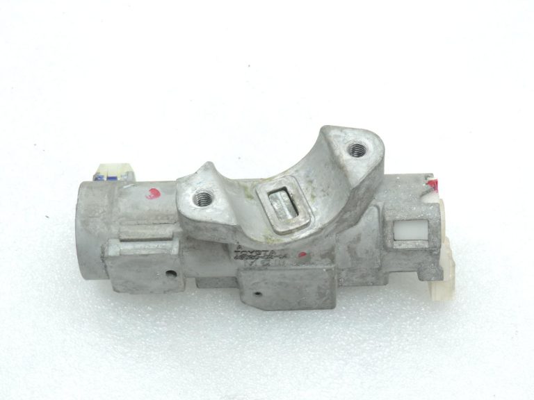 OE Toyota Yaris IV XP210 stūres kolonnas slēdzene 4528002430