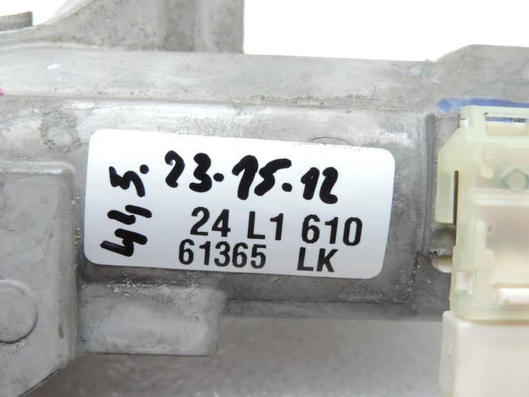 OE Toyota Yaris IV XP210 stūres kolonnas slēdzene 4528002430