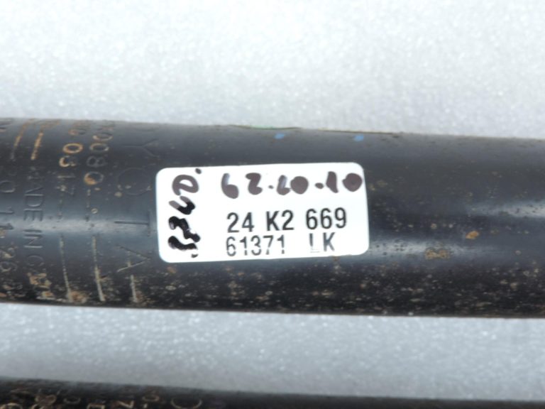 OE Toyota Yaris IV XP210 aizmugurējo amortizatoru komplekts 48530k0080