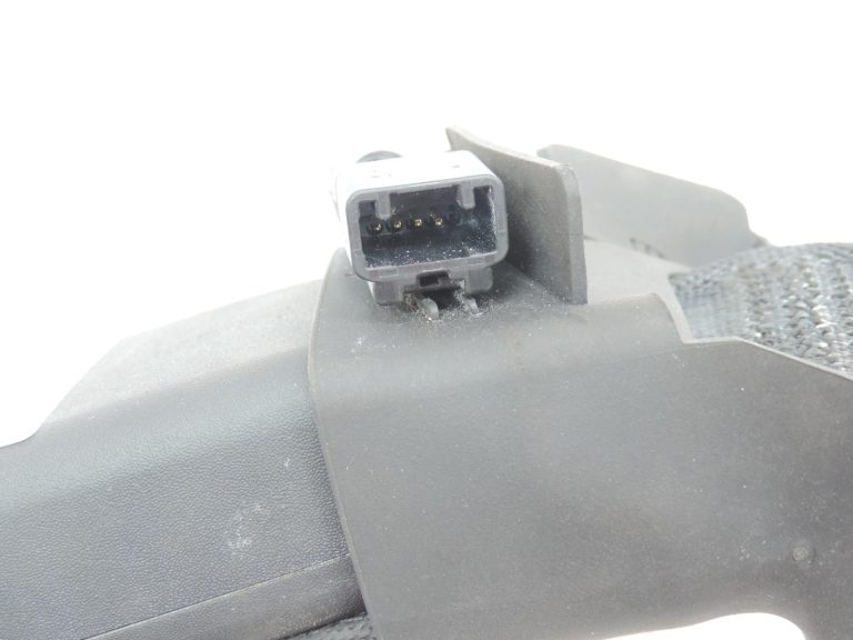 OE Toyota Yaris IV XP210 drošības jostas sprādze aizmugurē pa kreisi 73480K0010C0