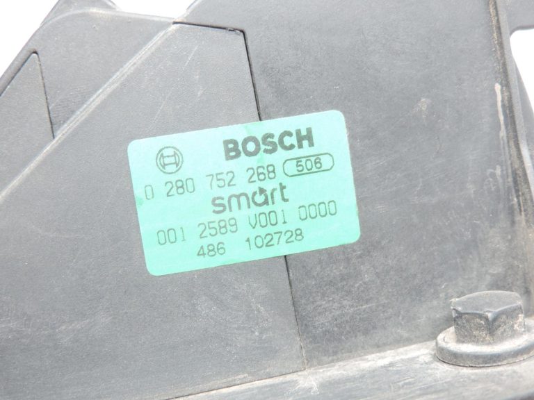 Smart ForTwo W450 0,7 Turbo gāzes pedālis Q0012589V001000000
