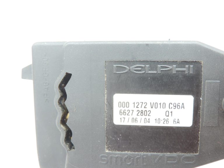 Smart ForTwo W450 stūres kolonnas slēdzis, tīrītāju slēdzis 0001272V010C96A