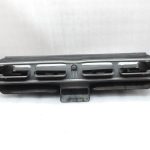 Opel Zafira C gaisa kondicionēšanas sistēmas gaisa ieplūdes atvere 13301669 13301668