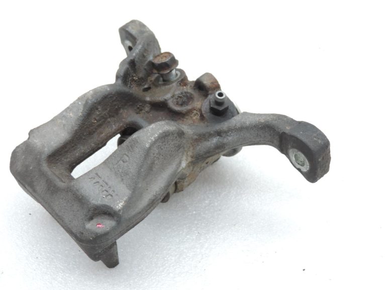 OE Toyota Corolla E21 aizmugurējais labais bremžu kalips 4783002360