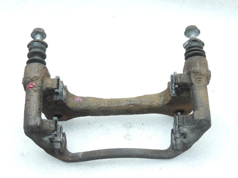 OE Toyota Corolla E21 priekšējā kreisā bremžu kluča kronšteins 4772209260