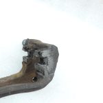 OE Toyota Corolla E21 priekšējā kreisā bremžu kluča kronšteins 4772209260