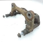 OE Toyota Corolla E21 priekšējā kreisā bremžu kluča kronšteins 4772209260