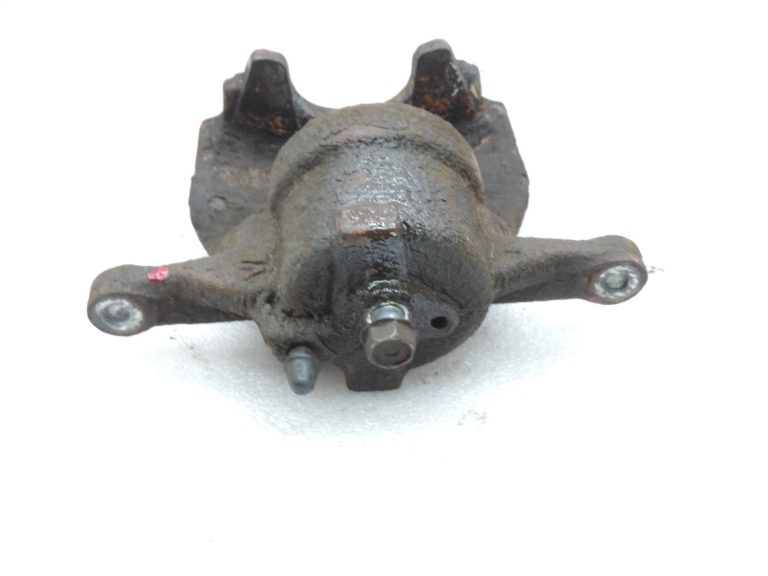OE Toyota Corolla E21 priekšējais labais bremžu kalips 4773002590