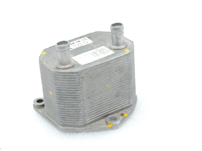 Nissan Navara II D40 3.0DCi V6 V9X eļļas dzesētājs 2130000Q0D Oil Cooler