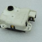 Oriģināls „Nissan Navara II D40“ gaisa kondicionēšanas un apkures servodzinējs 27743ZH10A 27743-ZH10A
