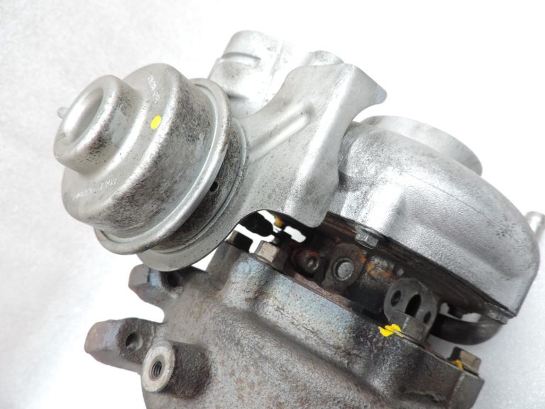 Nissan Navara II D40 3.0DCi V6 V9X turbokompresors 1441100Q1K