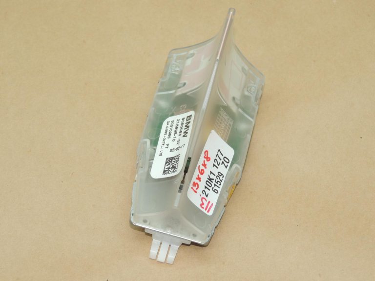 BMW G30, G31, G11 jumta antena, antenas modulis, elektroniskā plāksne 65208795963 OE