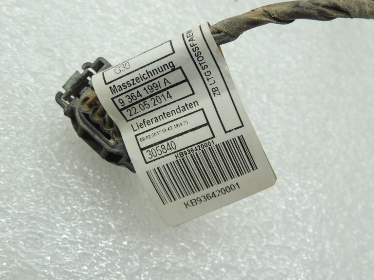 BMW 5. sērijas G30 aizmugurējā bampera vadu kopne PDC sensoriem 61129364201 66209274427